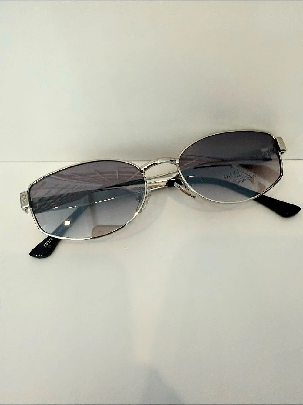 Women's Sunglasses in Gray & Black